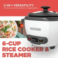 BargainJunkie Black + Decker 6 Cup Rice Cooker And Steamer, Certifed Refurbished