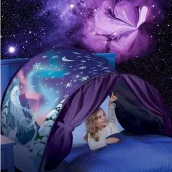 BargainJunkie New Dream Tents Winter Wonderland Kid's Pop Up Tent