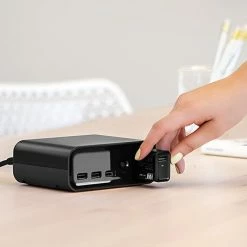 BargainJunkie New 100 Percent Ultimate Charging Station