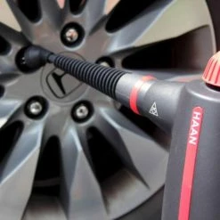 BargainJunkie HAAN HandiPro Handheld Steam Cleaner