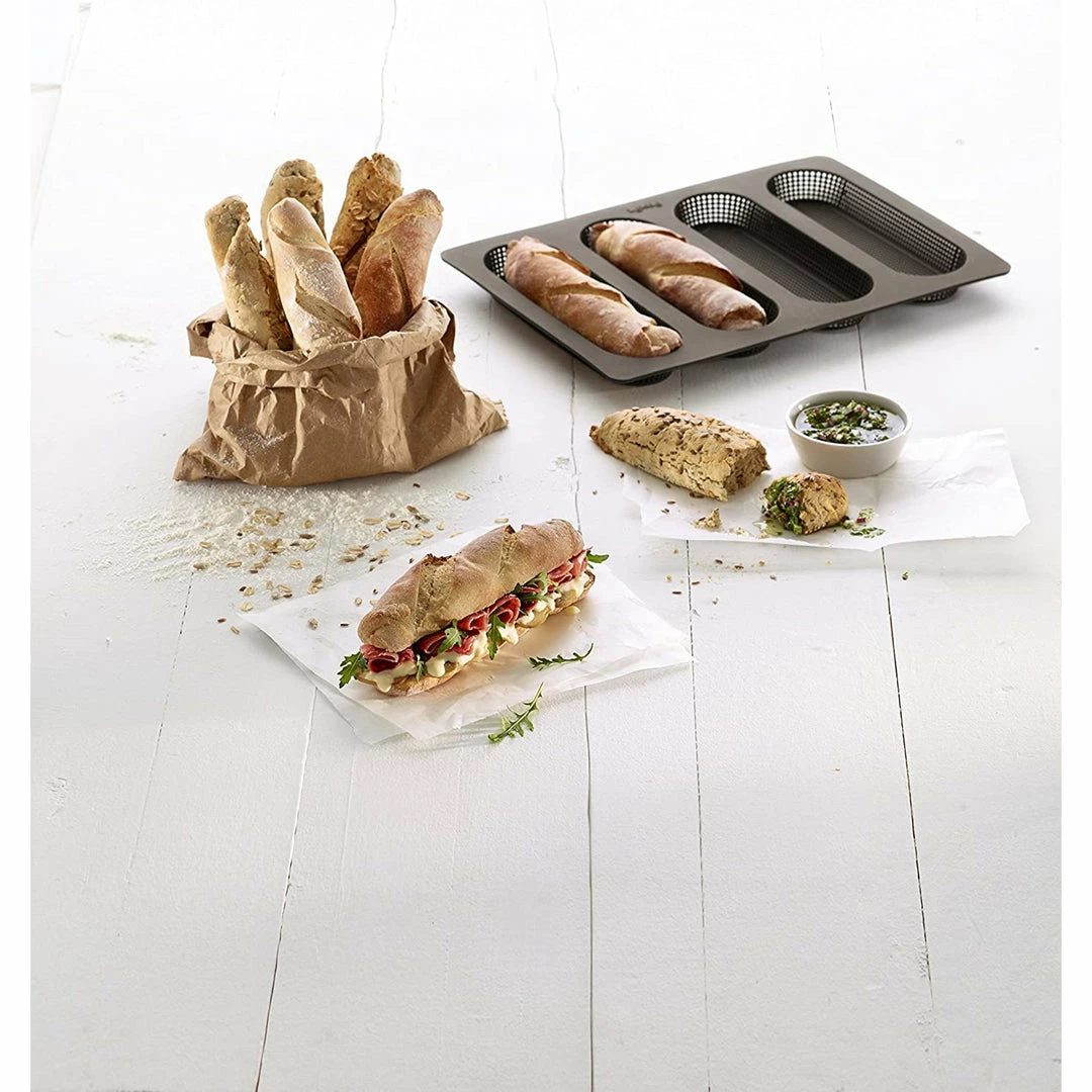 BargainJunkie Lekue Mini Baguette Bread Pan