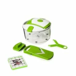 BargainJunkie New Genius Salad Chef Smart 4pc Vegetable Chopper