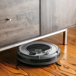 BargainJunkie New Shark ION Dual-Action Robot Vacuum RV720